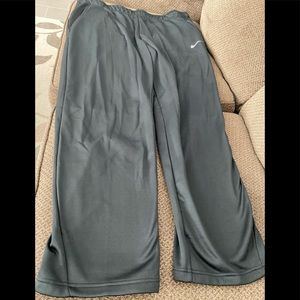 *BRAND NEW W/ TAGS* NIKE Dri-fit athletic pants